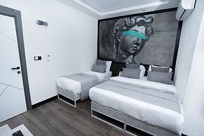 Melanj Airport Hotel