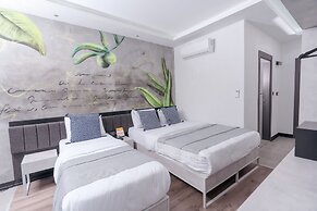 Melanj Airport Hotel