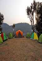 Moustache Kamp Kalakund