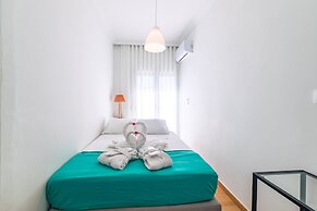 D9 center of Glyfada