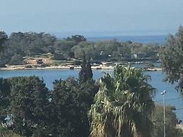 D9 center of Glyfada