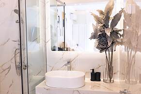 D9 center of Glyfada