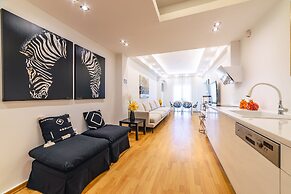 D9 center of Glyfada