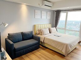 Breeze Apartments at Bintaro by OkeStay