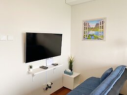 Breeze Apartments at Bintaro by OkeStay