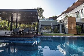 Panther Bay Villa & Golf