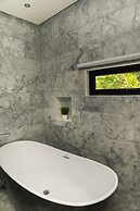 Panther Bay Villa & Golf