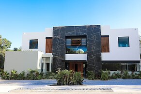 Panther Bay Villa & Golf