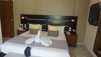 Panther Bay Villa & Golf