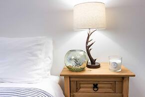 Windyheads Luxury Cottage - 5 Bed 2 Bath