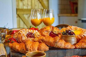 Windyheads Luxury Cottage - 5 Bed 2 Bath