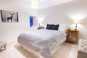 Windyheads Luxury Cottage - 5 Bed 2 Bath