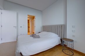 Luxurious Apt With Ocean Views and Pool in Tigne Point