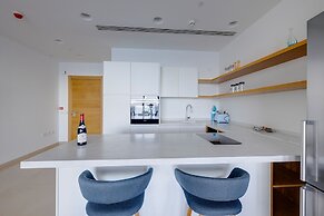 Luxurious Apt With Ocean Views and Pool in Tigne Point