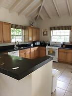 Luxury Secluded Villa With Private Pool Sleeps six