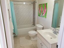 Luxury Secluded Villa With Private Pool Sleeps six