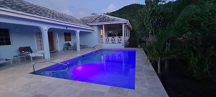 Luxury Secluded Villa With Private Pool Sleeps six