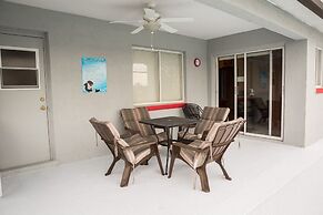 Heavenly Venture 4 Bedroom Home by RedAwning