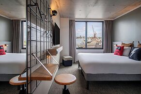 Moxy Bordeaux Hotel