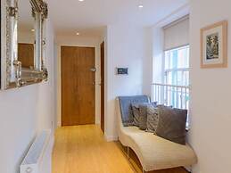 Curlew - Double Upper Apartment