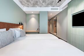 Kyriad Lyon Ouest - Limonest