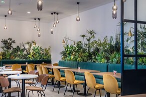 Kyriad Lyon Ouest - Limonest