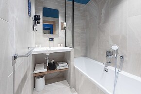 Kyriad Lyon Ouest - Limonest