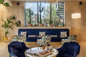 Golden Tulip Lyon Ouest Techlid - Hotel and Spa