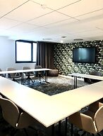 Golden Tulip Lyon Ouest Techlid - Hotel and Spa