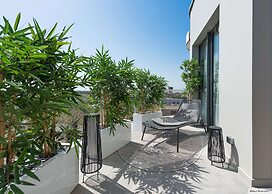 Golden Tulip Lyon Ouest Techlid - Hotel and Spa