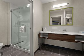 Hampton Inn & Suites Ruskin I-75