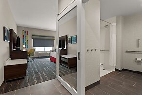 Hampton Inn & Suites Ruskin I-75