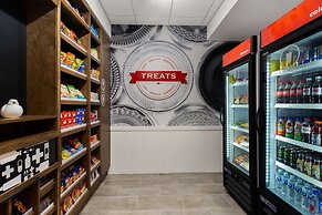 Hampton Inn & Suites Ruskin I-75