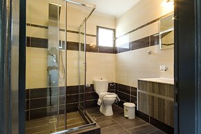 Akis Villa Studios & Apartments with Pool