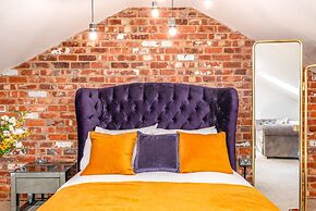 Captivating 4-bed House in Lincoln