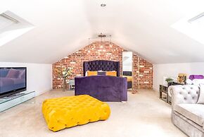 Captivating 4-bed House in Lincoln