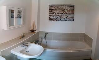 Little Acorn - 2-bed Anstruther Apartment