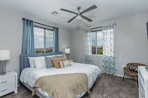 Luxury King -TPC Shops Dining Close S200