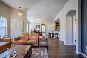 4BR Modern Townhome Close to Usafa!