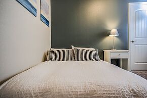 4BR Modern Townhome Close to Usafa!