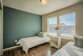 4BR Modern Townhome Close to Usafa!