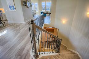 5BD Lakeside Mountain Spectacularhot Tubluxury