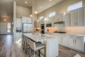 5BD Lakeside Mountain Spectacularhot Tubluxury