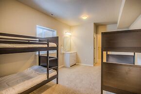 5BD Lakeside Mountain Spectacularhot Tubluxury