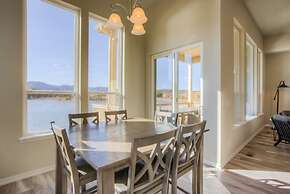 5BD Lakeside Mountain Spectacularhot Tubluxury