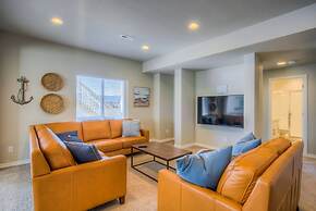 5BD Lakeside Mountain Spectacularhot Tubluxury