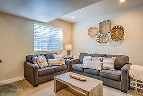 4bdpikes Peak Viewsminutes to Hiking & Dining!!