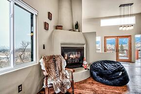 4brfireplace & Mountain Viewsdog-friendly & Hiking Nearby!