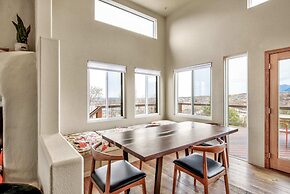 4brfireplace & Mountain Viewsdog-friendly & Hiking Nearby!