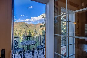 Mountain Getaway Cabinhot Tub & Pool Table4bd